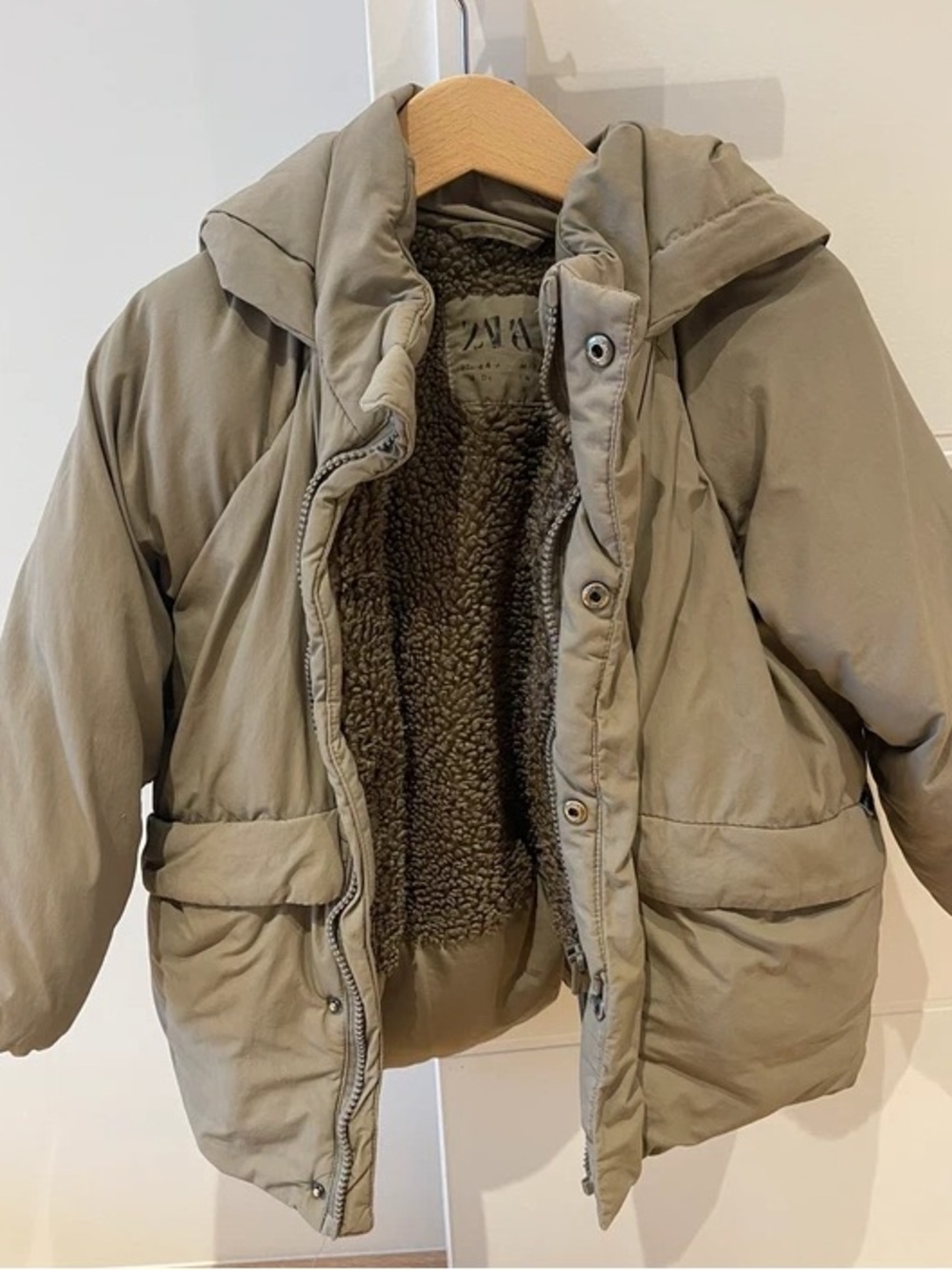 Zara green Puffer Jacket with Sherpa Lining